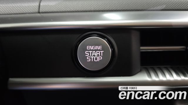 Kia K5 2023 — photo 26