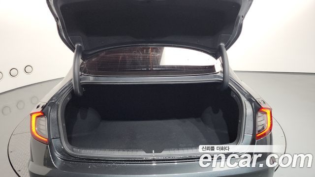 Hyundai Sonata 2022 — photo 25