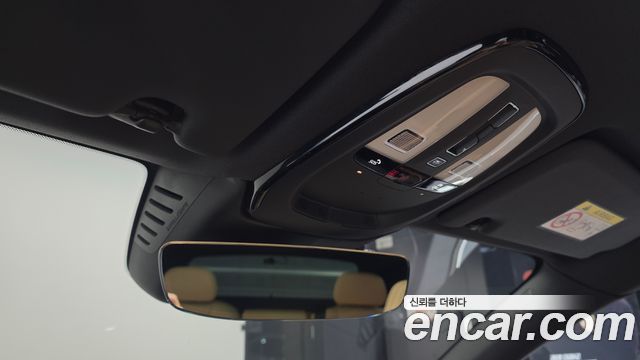 Volvo XC60 2022 — photo 29