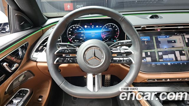 Mercedes-Benz E-Class 2024 — photo 19