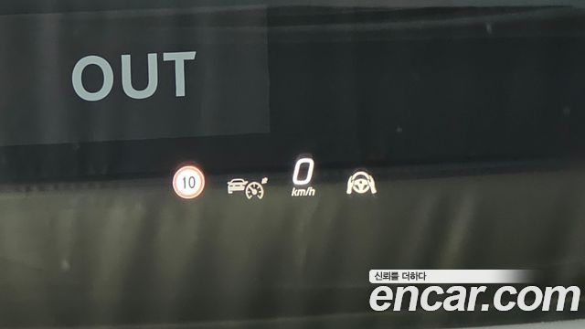 Mercedes-Benz E-Class 2024 — photo 29