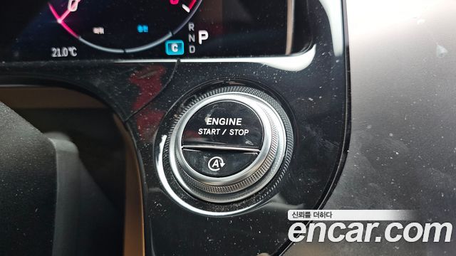 Mercedes-Benz E-Class 2024 — photo 31
