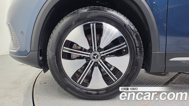 Mercedes-Benz EQA 2021 — photo 5