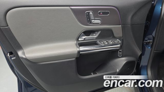 Mercedes-Benz EQA 2021 — photo 14