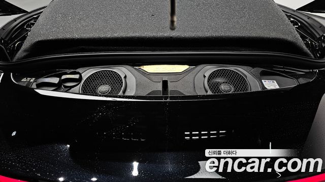 Porsche 911 2024 — photo 26
