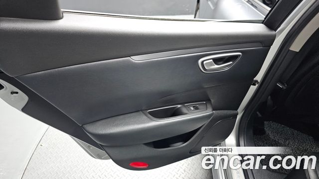 Renault Korea SM6 2016 — photo 15