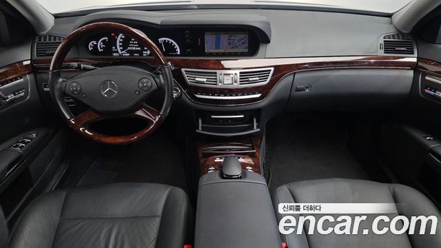 Mercedes-Benz S-Class 2011 — photo 7