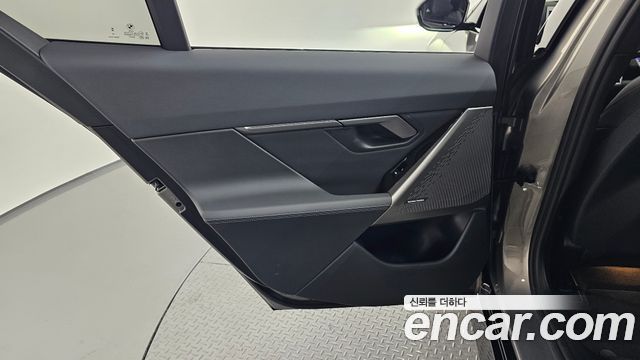 BMW 5-Series 2026 — photo 15