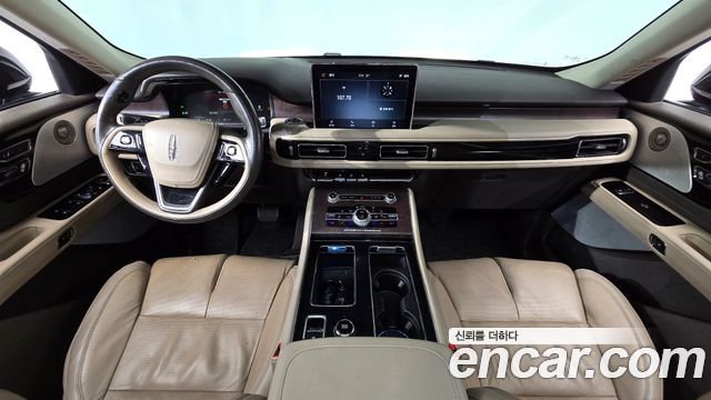 Lincoln Aviator 2023 — photo 7