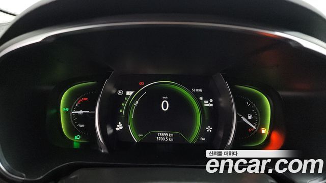 Renault Korea SM6 2019 — photo 11
