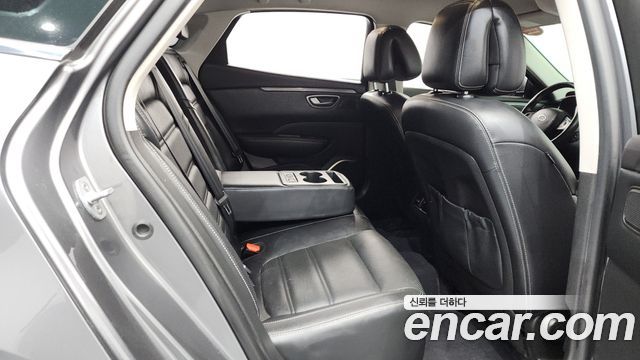 Renault Korea SM6 2019 — photo 18