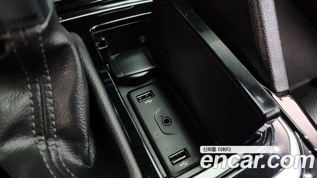 Renault Korea SM6 2019 — photo 19