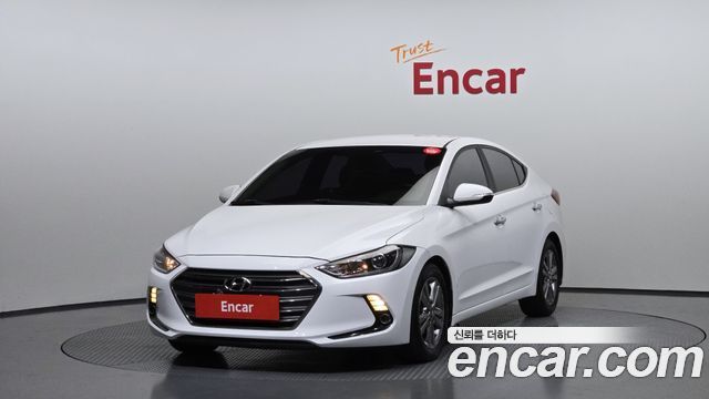 Hyundai AVANTE 2017 — photo 3