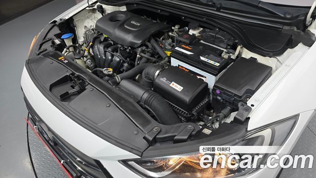 Hyundai AVANTE 2017 — photo 6