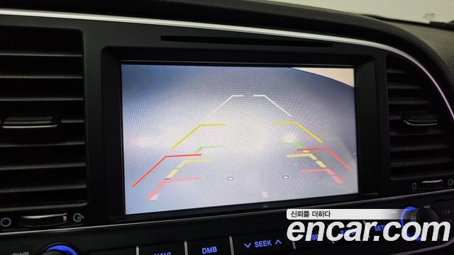 Hyundai AVANTE 2017 — photo 20