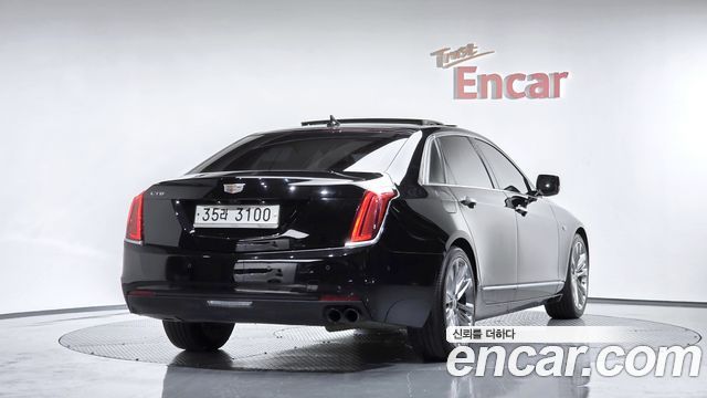 Cadillac CT6 2018 — photo 2