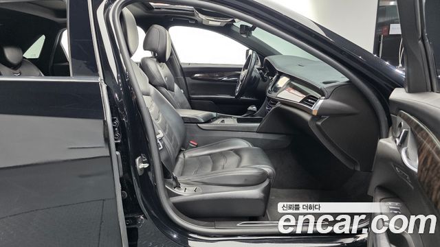 Cadillac CT6 2018 — photo 16