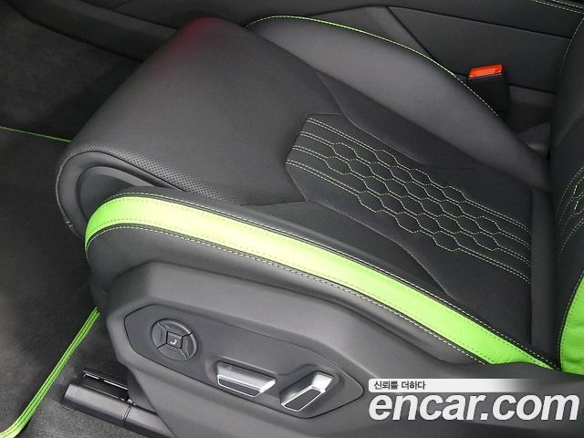 Lamborghini Urus 2024 — photo 11