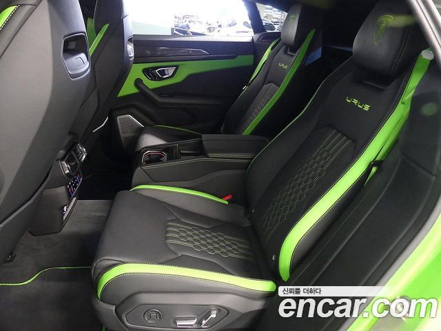 Lamborghini Urus 2024 — photo 15