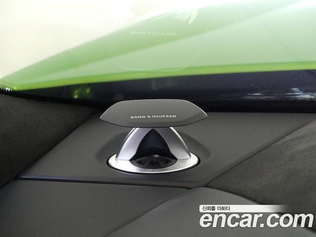 Lamborghini Urus 2024 — photo 18
