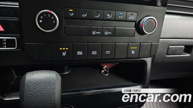 Hyundai Staria 2022 — photo 21