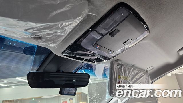 Hyundai Staria 2022 — photo 25