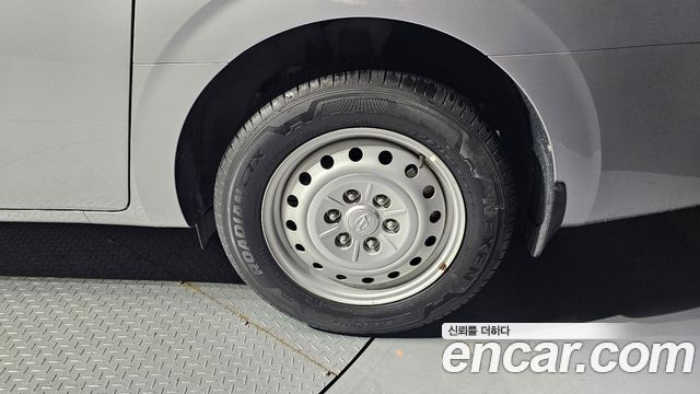 Hyundai Staria 2022 — photo 7