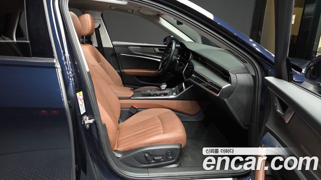 Audi A6 2020 — photo 11