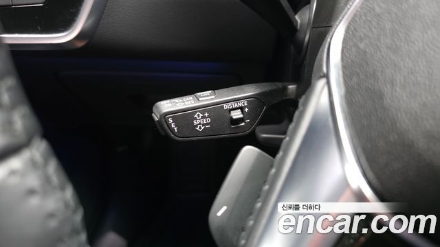 Audi A6 2020 — photo 17