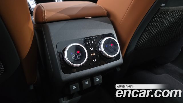 Jaguar I-PACE 2020 — photo 24