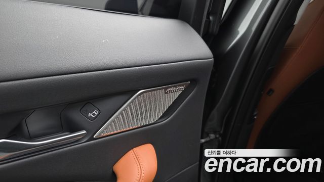 Jaguar I-PACE 2020 — photo 35