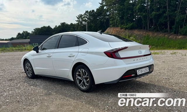Hyundai Sonata 2023 — photo 4