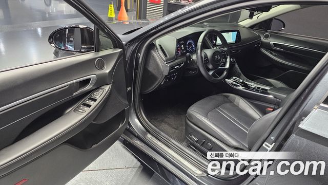 Hyundai Sonata 2022 — photo 10