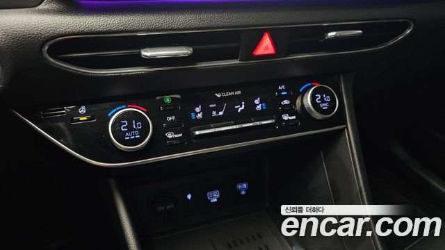 Hyundai Sonata 2022 — photo 19