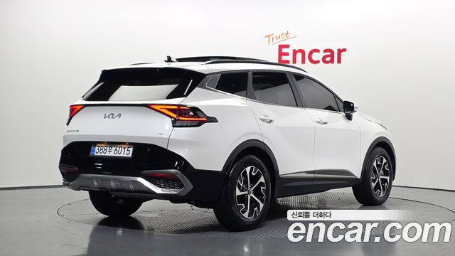 Kia Sportage 2022 — photo 2