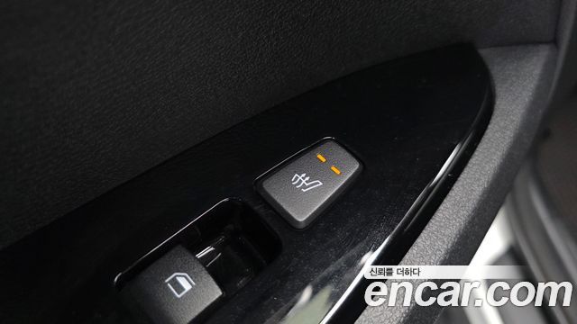 Kia Sportage 2022 — photo 25