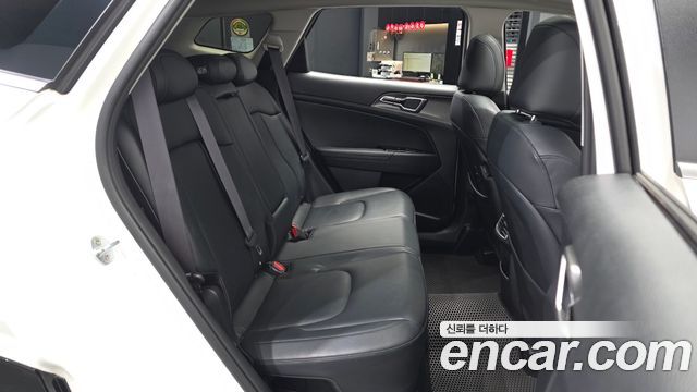 Kia Sportage 2022 — photo 16