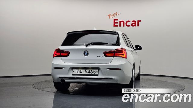 BMW 1-Series 2019 — photo 4