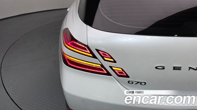 Genesis G70 2024 — photo 9