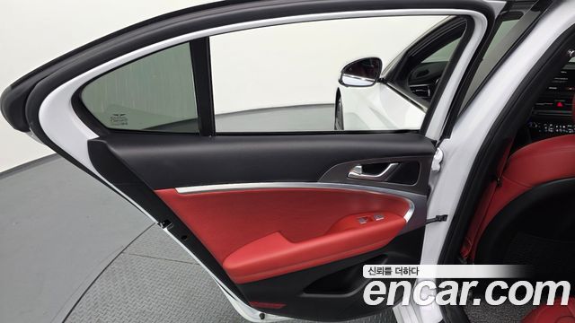 Genesis G70 2024 — photo 15