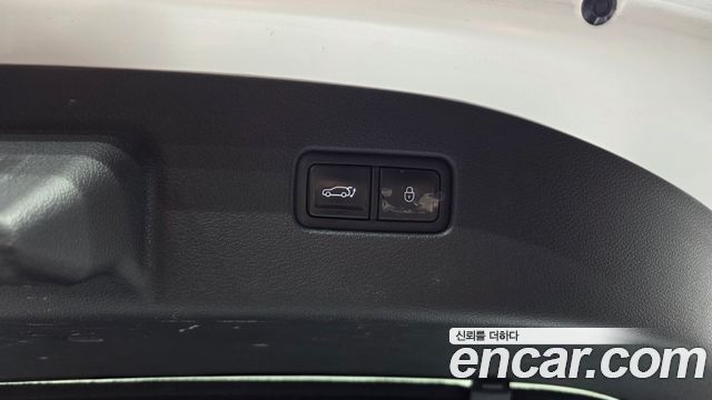 Genesis G70 2024 — photo 32