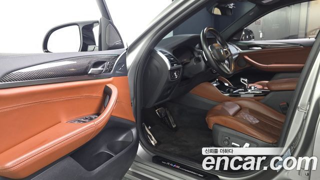 BMW X4M 2021 — photo 13