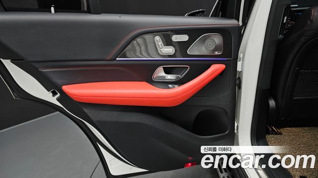 Mercedes-Benz GLE-Class 2021 — photo 15