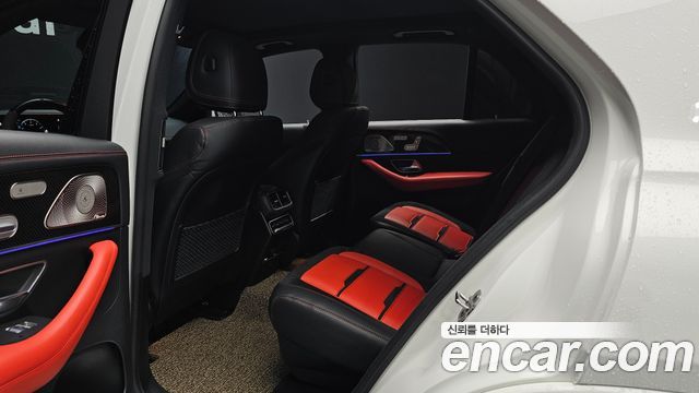 Mercedes-Benz GLE-Class 2021 — photo 16