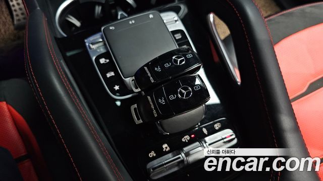 Mercedes-Benz GLE-Class 2021 — photo 29