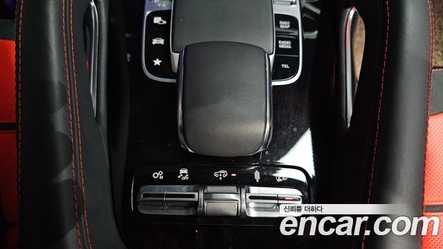 Mercedes-Benz GLE-Class 2021 — photo 30