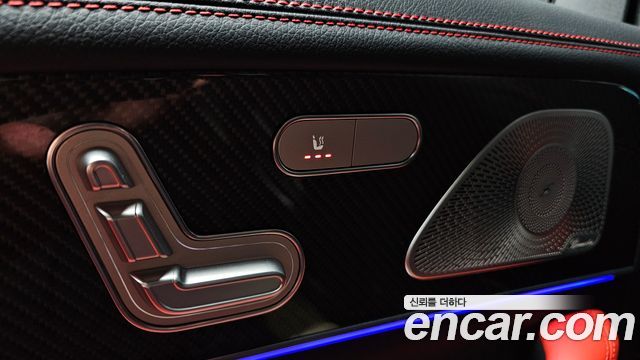 Mercedes-Benz GLE-Class 2021 — photo 34