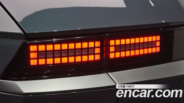 Hyundai Ioniq5 2022 — photo 9