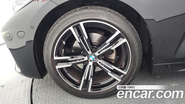 BMW 4-Series 2021 — photo 5