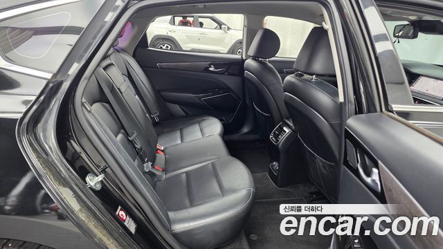 Kia K7 2020 — photo 12